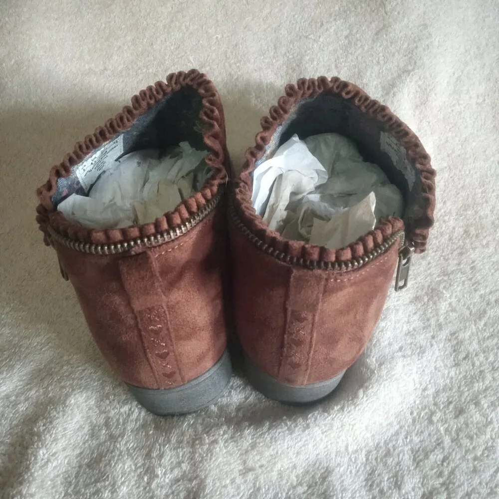DR SCHOLLS Hayzel Boots Booties Cognac Brown Big Girls Kids Teens 5 M Faux Suede